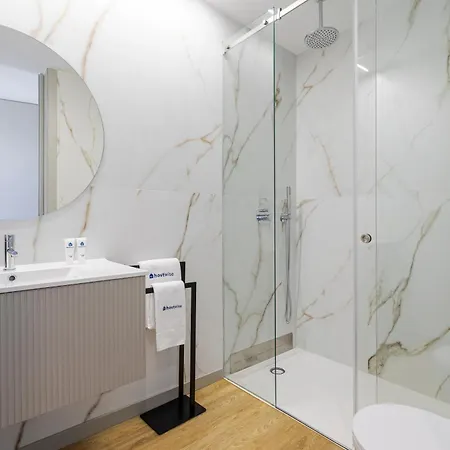 Hostwise - Premium Flat With Balcony & Pool Apartment *