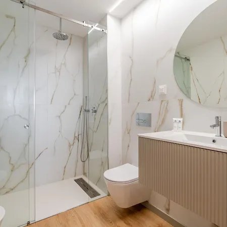 Apartment Hostwise - Premium Flat With Balcony & Pool Vila Nova de Gaia