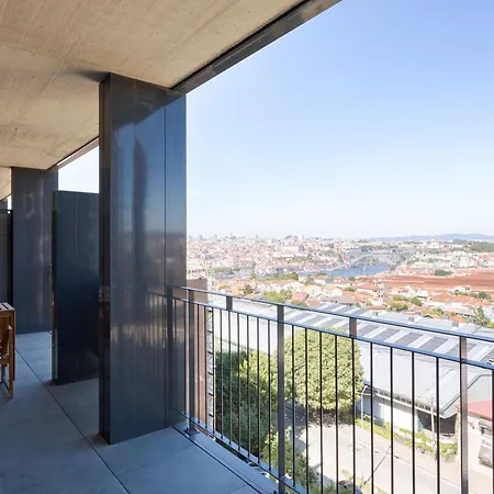 Hostwise - Premium Flat With Balcony & Pool Apartment *