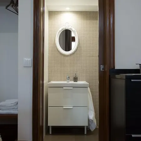 Nidos Accommodation Gaia Apartment *