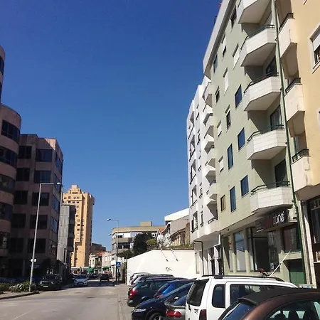 Apart Alf Apartment *