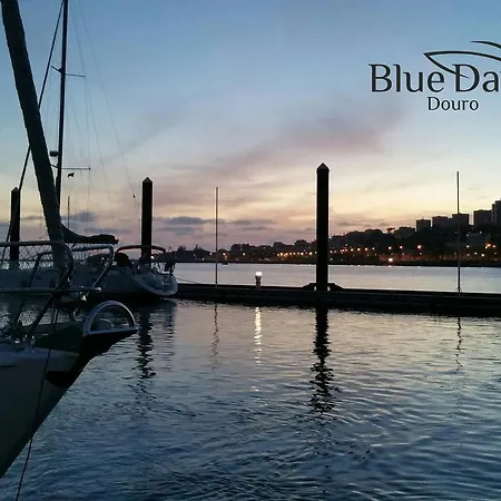 Yacht Blue Days Vila Nova de Gaia