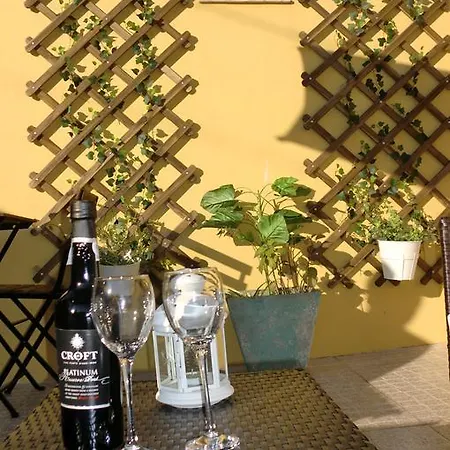 The Yellow House Holiday home Vila Nova de Gaia