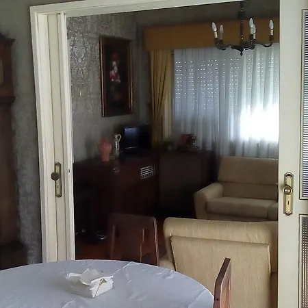 Holiday home Celanus Quinta Das Pedras I Francelos *
