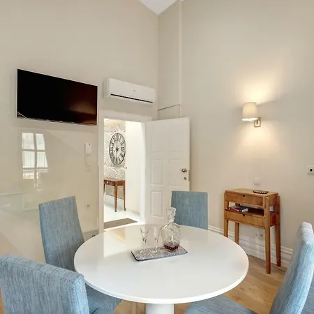 Oporto Wine Cellars Apartment *