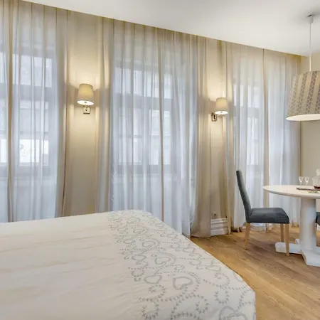 Oporto Wine Cellars Apartment *