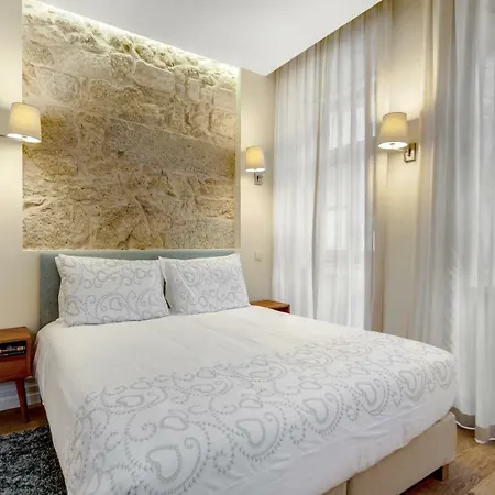 Oporto Wine Cellars Apartment
