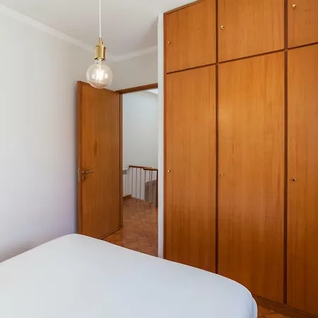 Holiday home Family House With Garage Vila Nova de Gaia