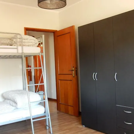 Praceta Almeida Garrett Apartment *