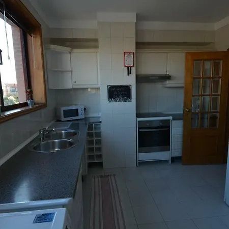 Sandra Gaia Porto Apartment
