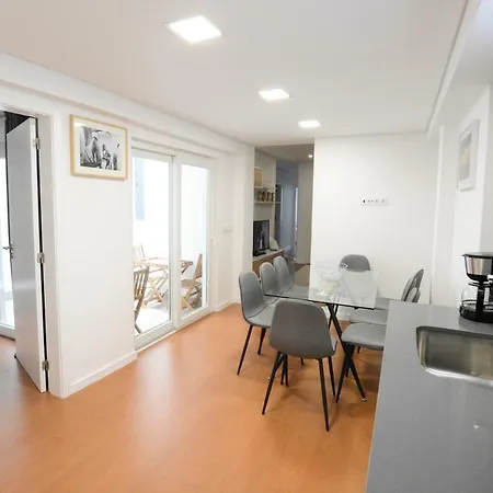 Apartment Luxury Golden River - In The Heart Of Center And Wine Cellars