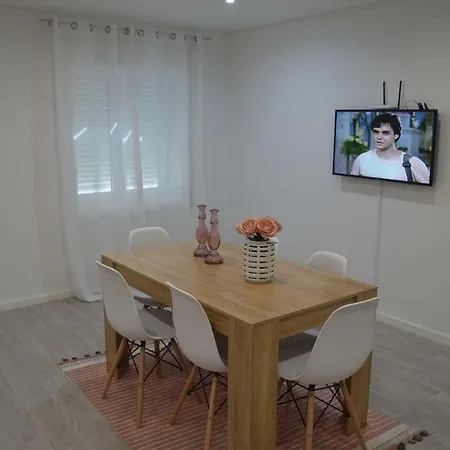Holiday home Luizinho House