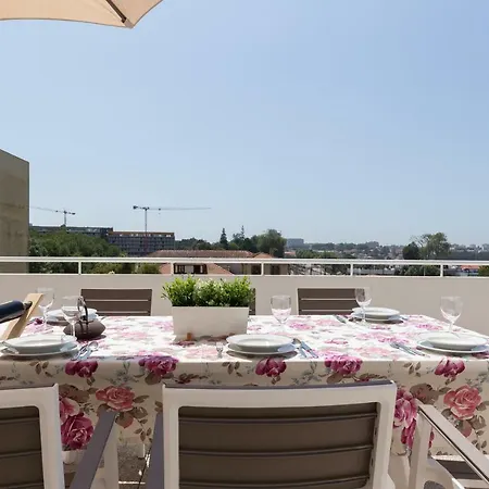 Host Wise - Lovely Flat With Charming Terrace * Vila Nova de Gaia