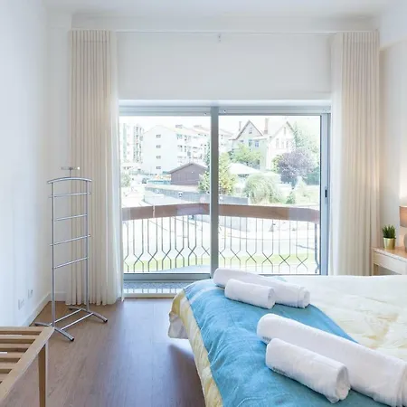Host Wise - Lovely Flat With Charming Terrace Apartment Vila Nova de Gaia