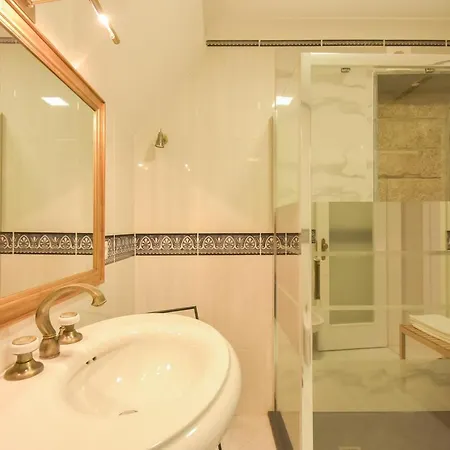 Guest house Douro Prime Downtown 2*