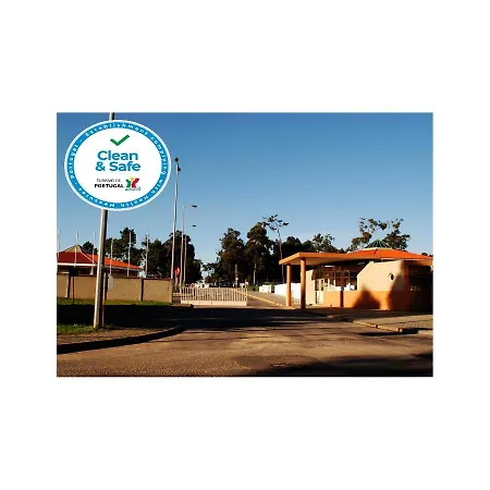 Campsite Parque De Campismo Orbitur Madalena